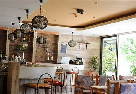 Thomas Hotel 2*